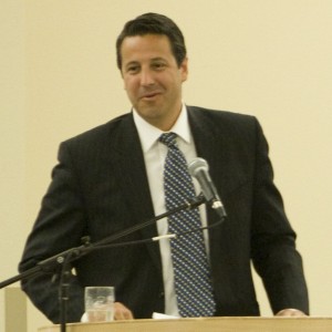businesslunch-web-chase-snyder Nathan Feltman spoke to a crowd of local business leaders and students on the state of business and economy in Indiana. Photo by Chase Snyder.