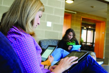 Hannah Bartel_iPad_CMYK