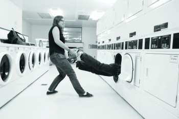 laundry_funnies_bw