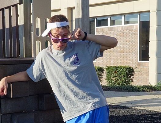 David Jantz strikes a pose in a visor and sunglasses