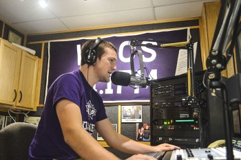 Andrew Snyder, a junior broadcasting major, contributed to the winning newscast, "Globe News." Photo by Marissa Hochstetler.